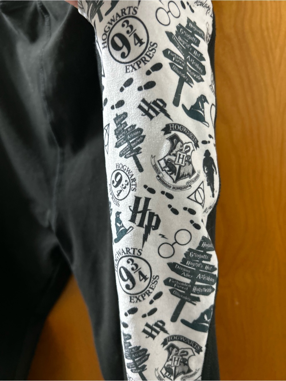 Black High-Rise Leggings with White Harry Potter themed Graphic Side Panels - Picture 3 of 6